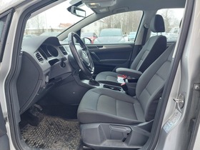 Volkswagen Golf Sportsvan vaihtoauto