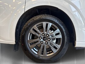 Ford Tourneo Custom vaihtoauto