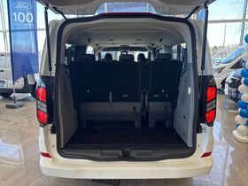 Ford Tourneo Custom vaihtoauto
