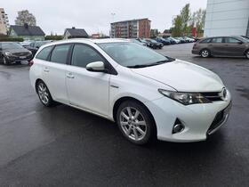 Toyota Auris vaihtoauto