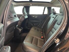 Volvo V60 Cross Country vaihtoauto