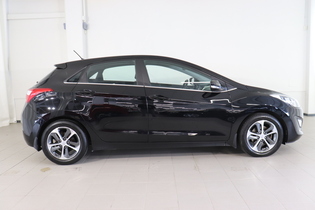 Hyundai i30 5d vaihtoauto