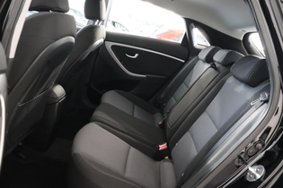 Hyundai i30 5d vaihtoauto