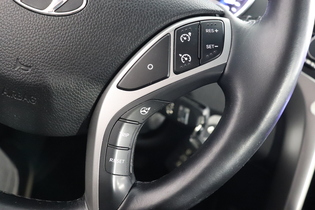 Hyundai i30 5d vaihtoauto