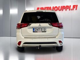 Mitsubishi Outlander PHEV vaihtoauto