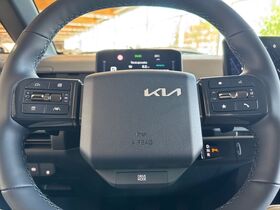 Kia PV5 vaihtoauto