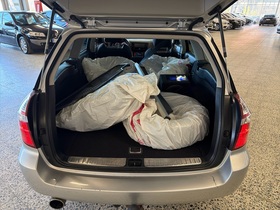 Subaru Legacy vaihtoauto