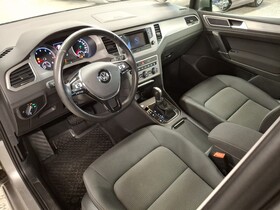 Volkswagen Golf Sportsvan vaihtoauto