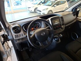 Nissan NV300 vaihtoauto