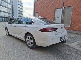 Opel Insignia vaihtoauto