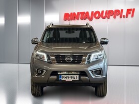 Nissan Navara vaihtoauto