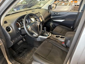 Nissan Navara vaihtoauto