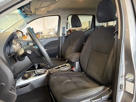 Nissan Navara vaihtoauto