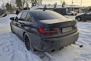BMW 330 vaihtoauto