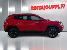 Jeep Compass vaihtoauto