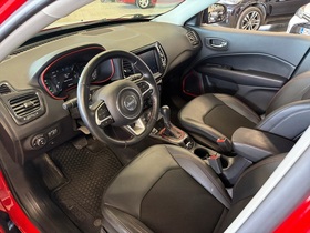 Jeep Compass vaihtoauto