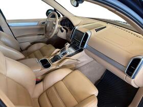 Porsche Cayenne vaihtoauto