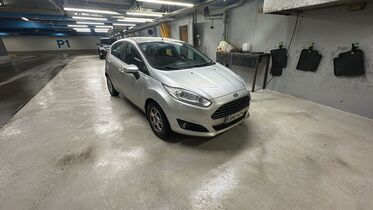 Ford Fiesta vaihtoauto