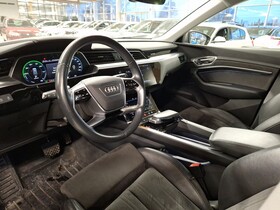 Audi e-tron vaihtoauto