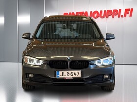 BMW 320 vaihtoauto