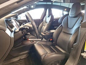 Tesla Model S vaihtoauto