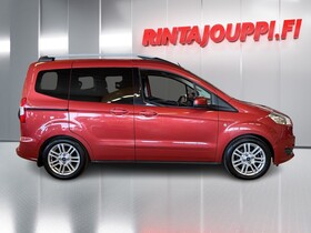 Ford Tourneo Courier vaihtoauto
