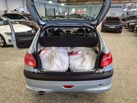 Peugeot 206 vaihtoauto