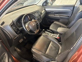 Mitsubishi Outlander vaihtoauto