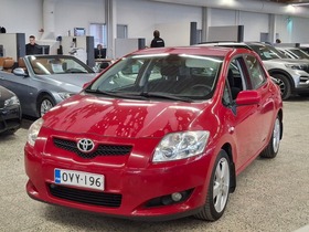 Toyota Auris vaihtoauto