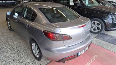 Mazda 3 vaihtoauto