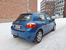 Toyota Auris vaihtoauto
