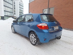 Toyota Auris vaihtoauto