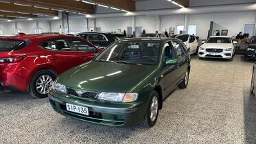 Nissan Almera vaihtoauto