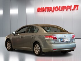 Toyota Avensis vaihtoauto