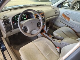 Nissan Maxima vaihtoauto