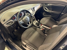 Opel Astra vaihtoauto