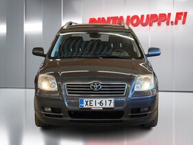 Toyota Avensis vaihtoauto