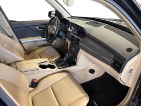Mercedes-Benz GLK vaihtoauto