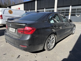BMW 330 vaihtoauto