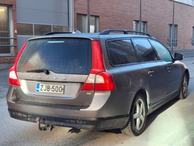 Volvo V70 vaihtoauto
