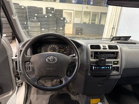 Toyota Hiace vaihtoauto