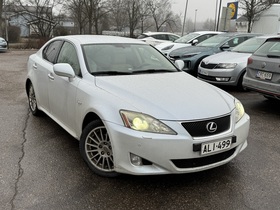 Lexus IS vaihtoauto