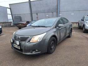 Toyota Avensis vaihtoauto