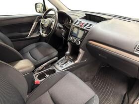 Subaru Forester vaihtoauto