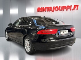 Jaguar XE vaihtoauto