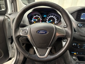 Ford Transit Courier vaihtoauto