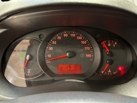 Nissan NV250 vaihtoauto