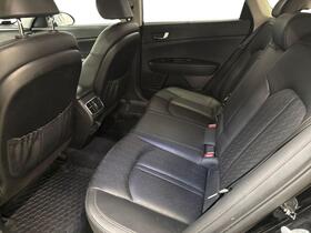 Kia Optima vaihtoauto