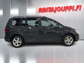 Volkswagen Touran vaihtoauto