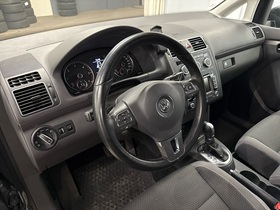 Volkswagen Touran vaihtoauto